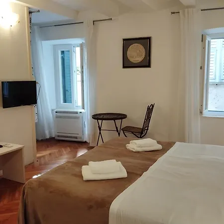 Old Town E Holiday home *