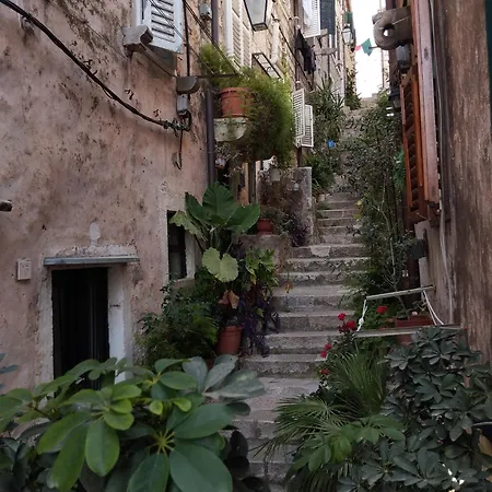 Old Town E