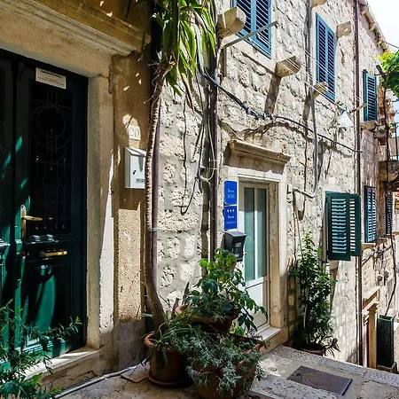 Old Town E Hébergement de vacances